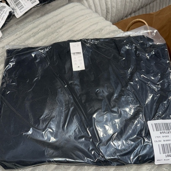 Used J Crew Fitted knit mockneck dress with poplin skirt BY263 - Picture 4 of 5